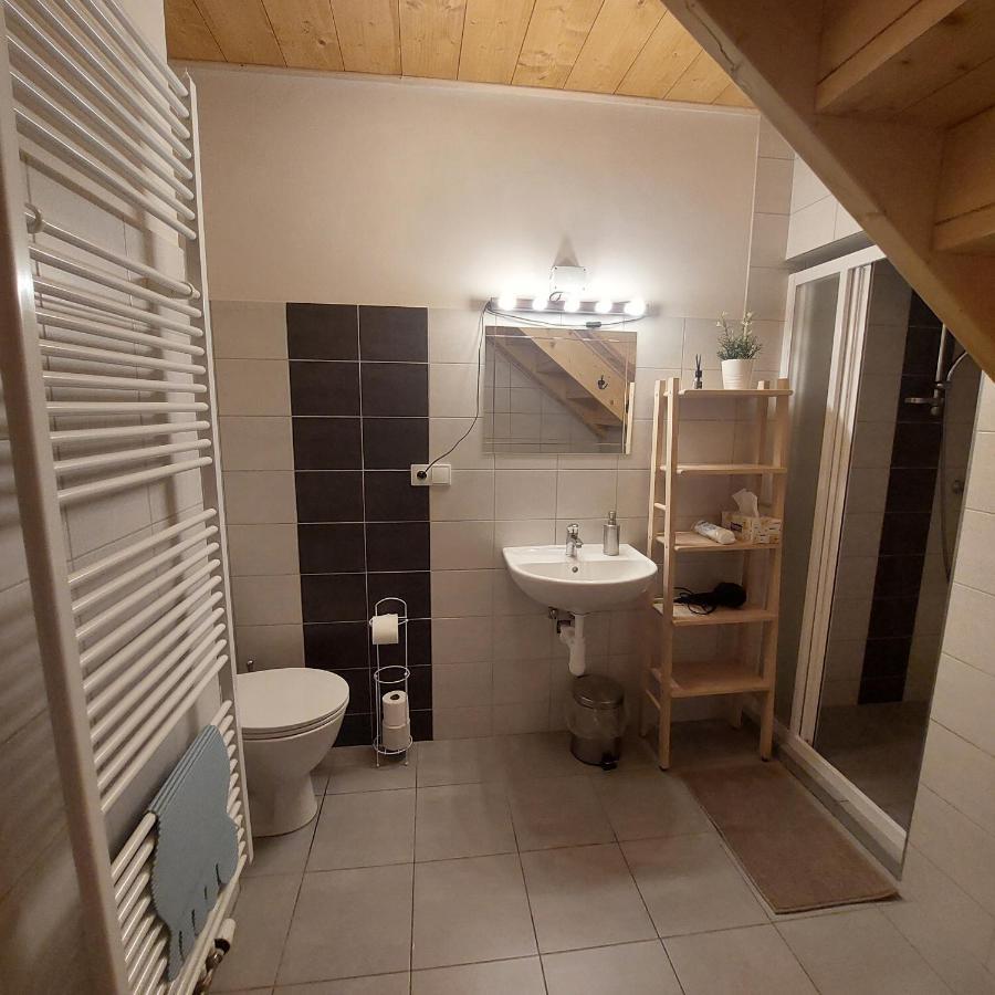 Apartmany U Tri Slunci Hroubovice Bagian luar foto