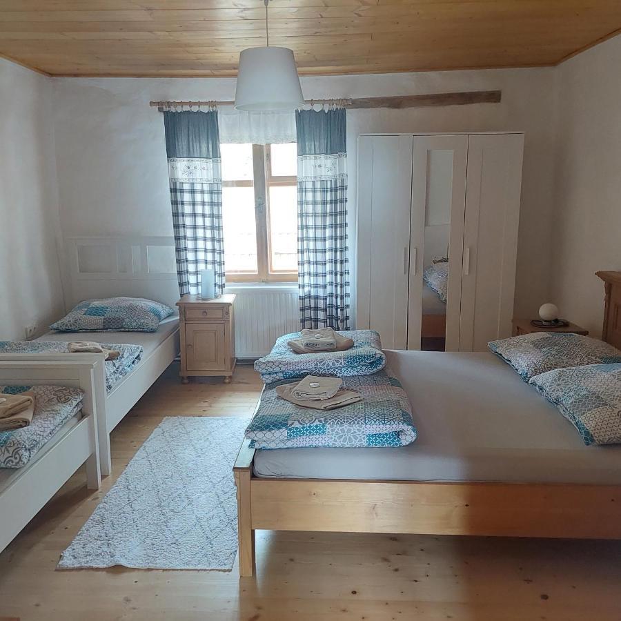Apartmany U Tri Slunci Hroubovice Bagian luar foto